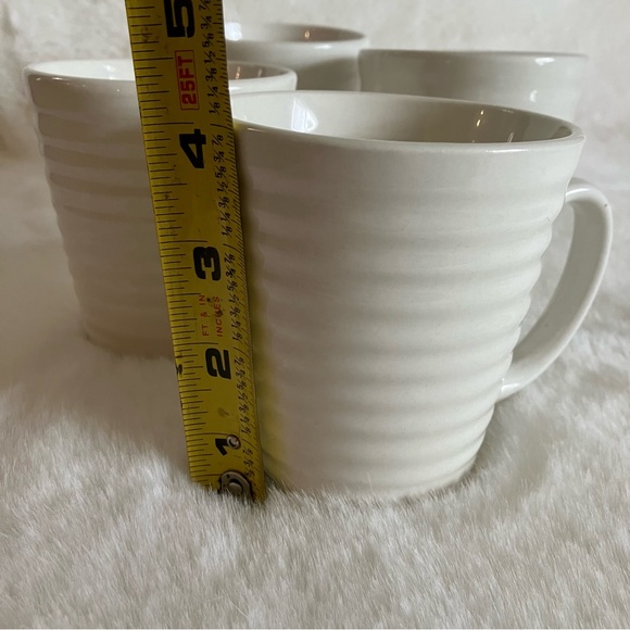 Set of 4 Mugs - Picture 6 of 8